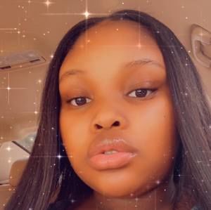 Meet your Posher, Laleesha